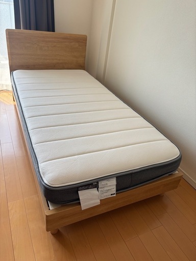 ニトリ　シングルベッド、マットレス　購入2年　実質使用2ヶ月