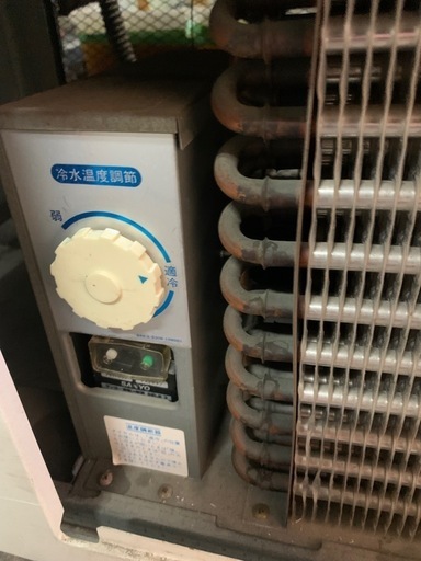 売れました！ 発送準備してます。サンヨー冷水ショーケース