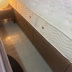 シングルベッドセット　マットレス付きの画像