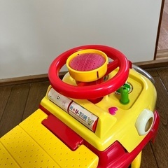 【お譲りします】押し手付き乗用 ワンワンとうーたん らくらくキャスターの画像