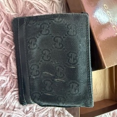 GUCCI 二つ折り財布の画像