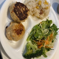一緒にご飯食べませんかー😆