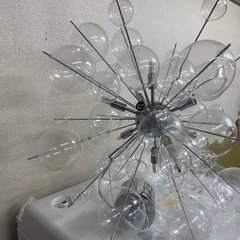 良品 MCQUEEN マックイーン バブルシャンデリア シャンデリア 照明  説明書付き 最終値下げ‼️の画像