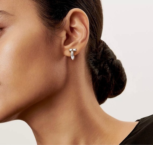 最終値下げTiffany Tワンフープピアス　ホワイトゴールド　ティファニー定価53万