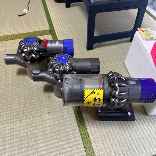 ダイソン　掃除機　本体　ジャンク