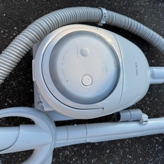 サンヨー掃除機の画像