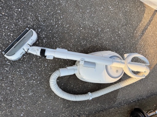 サンヨー掃除機