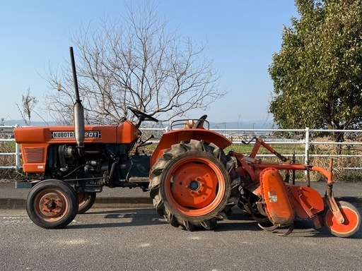 クボタ トラクター L2201 22馬力 2駆 アワメーター765時間 ロータリー
