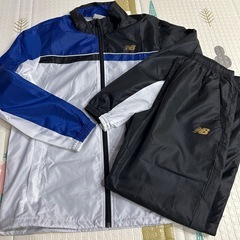 ニューバランス　セットアップ　ウィンドブレーカー