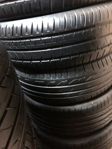 1本中古タイヤ交換と取り付け無料