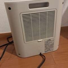 ±0 プラスマイナスゼロ セラミックファンヒーター ベージュの画像