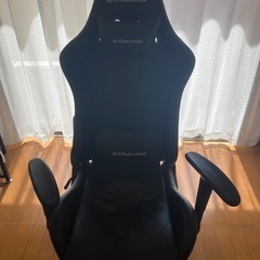 ゲーミングチェア