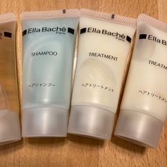 どこかでもらったシャンプーなどの画像