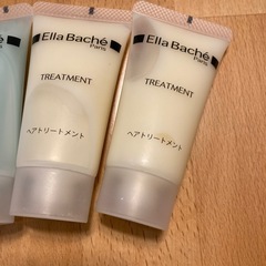 どこかでもらったシャンプーなどの画像