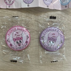 esther bunny エスターバニー くら寿司　コラボ  缶バッジ　2点セットの画像