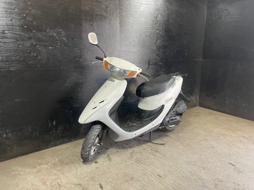 ★支払総額3.5万円★定休日なし！いつでも現車確認可能！07032105LD ホンダ ライブディオ 白 AF34 人気のライブディオ！2ストのためオイル注ぎ足すだけ！バッテリー新品！