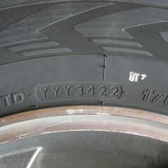 ヨコハマタイヤiceGUARD G075　スタッドレスタイヤ ホイール 4本セット175/80R15 90Q　5.5Jx15 +46　5×114.3の画像