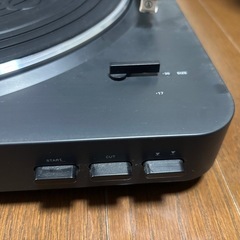 audio-technica レコードプレーヤー ブラック部品の画像