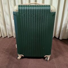 海外OK スーツケース　カーキ