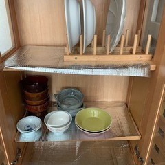 食器棚の画像