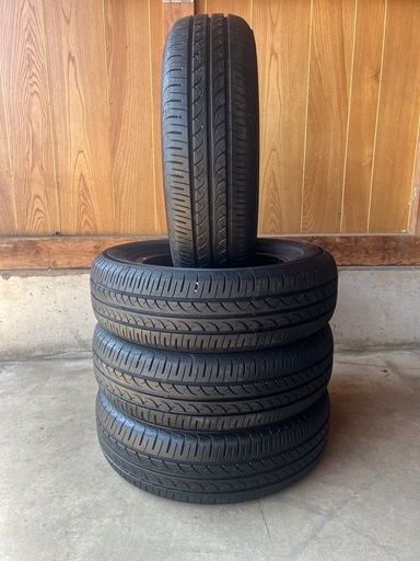 中古ノーマルタイヤ175/70R14組み換え無料