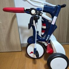三輪車