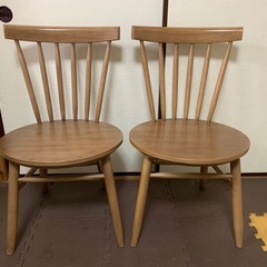 イス　2脚