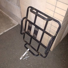 フードデリバリー、Uber Eatsのバイク備品の画像