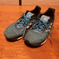 Adidas スニーカー　