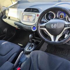 車検取り立て　フィットハイブリッド 走行6.6万km　FIT HYBRID の画像