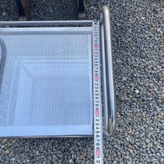 シルバー　金属製棚　キッチン収納　3段ラックの画像