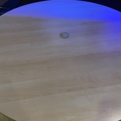 大きな丸テーブル　　BBQなどにの画像