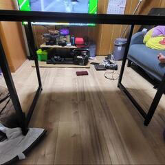 デスク テーブルの画像