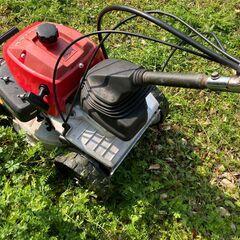  ホンダ自走式草刈り機　UM-t12の画像