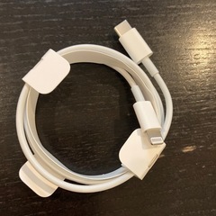 新品　iPhoneケーブル