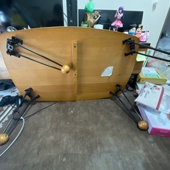 折りたたみテーブルの画像