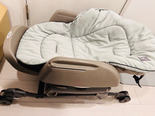 Combi ネムリラ　チェア