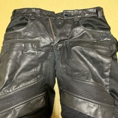 ワークマンライダースパンツの画像