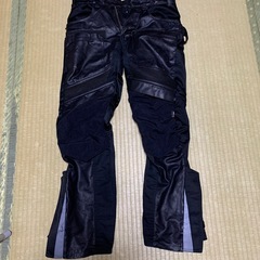 ワークマンライダースパンツ