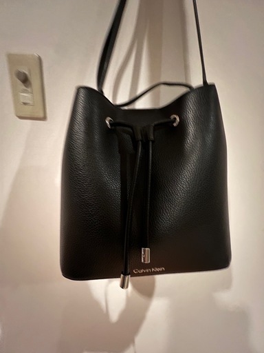 新品CK カルバンクラインショルダーバック