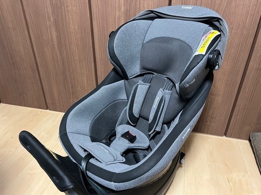 【決まりました】コンビ チャイルドシート クルムーヴスマートISOFIX
