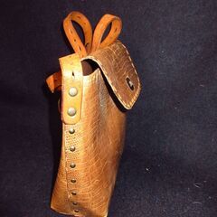 本革製ショルダーバッグの画像