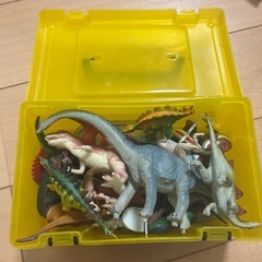 恐竜　おもちゃ