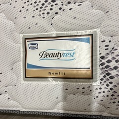 【ほぼ未使用】 家具 寝具 マットレス　シモンズの画像