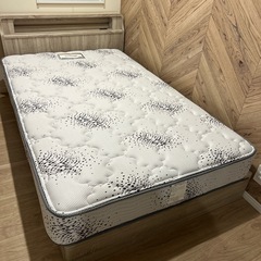 【ほぼ未使用】 家具 寝具 マットレス　シモンズの画像