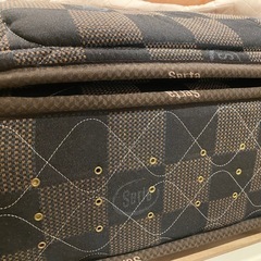 サーター　クイーンサイズ　マットレス Serta iSeries 2019 の画像