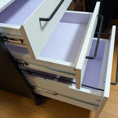 完売美品パソコンデスク下棚の画像