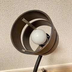 テーブルランプの画像