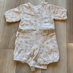 50〜60 カバーオール　ロンパース　花柄　女の子　春の画像