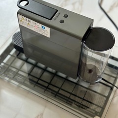 Nespresso Essenza Miniの画像